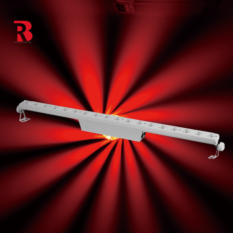 18*4W 240V LED Zoom Wash Bar Light الألومنيوم لموسم عرض الحدث