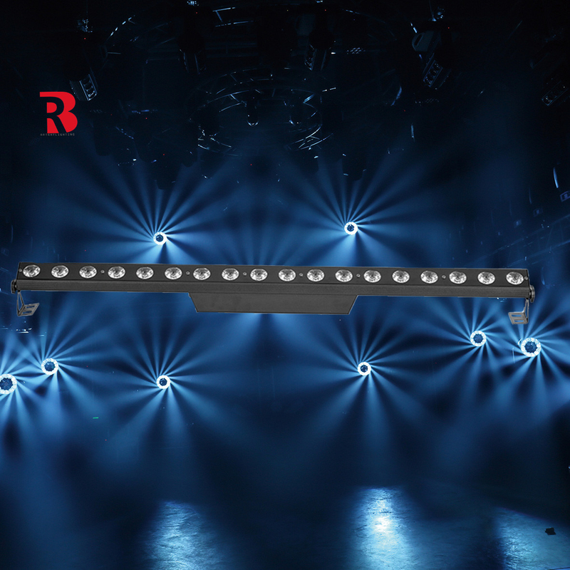 18*4W 240V LED Zoom Wash Bar Light الألومنيوم لموسم عرض الحدث